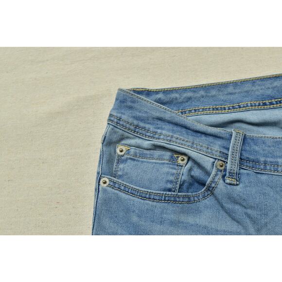 Torrid Luxe Slim Bootcut Jeans Plus Size 20T Mid Wash Mid-Rise Super Stretch NEW - Picture 4 of 8